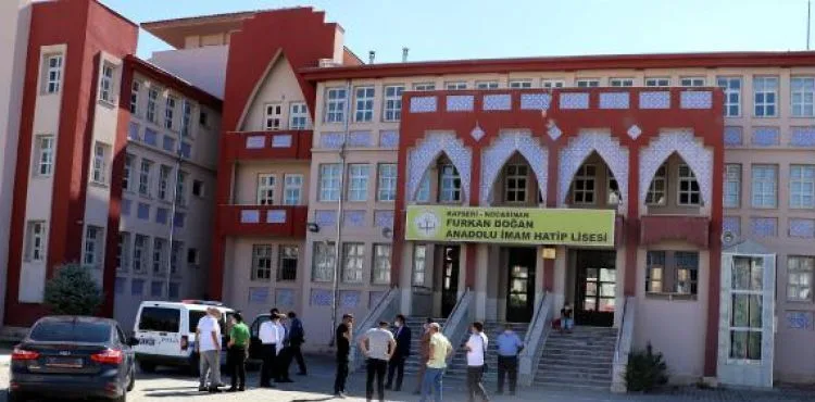 Kayseri'de müdür yardımcısı okulda ölü bulundu
