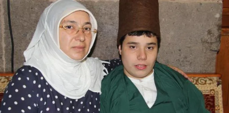 Otizmli Tarık, 1 yılda semazen oldu