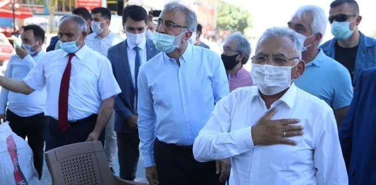 BAŞKAN BÜYÜKKILIÇ İLE BAKAN YILDIZ’DAN YAHYALI VE DEVELİ ÇIKARMASI