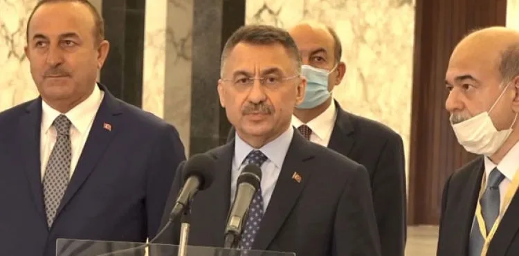 Oktay ve Çavuşoğlu, Beyrut'ta patlamanın meydana geldiği limanda incelemelerde bulundu