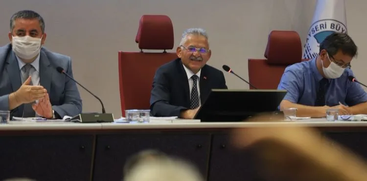 BÜYÜKKILIÇ’TAN MECLİS TOPLANTISI’NDA ÖNEMLİ AÇIKLAMALAR