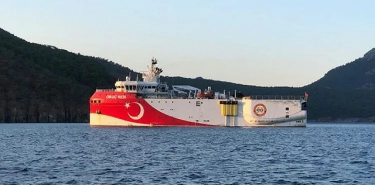 Güney Kıbrıs'ta Oruç Reis paniği: Fransız savaş uçakları Doğu Akdeniz'de uçtu