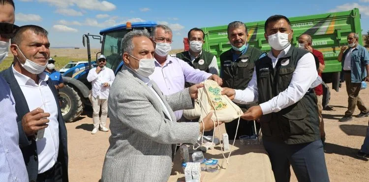 TALAS BELEDİYESİ’NDEN ÖRNEK TARIM PROJESİ