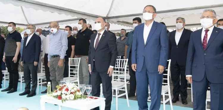 BAŞKAN BÜYÜKKILIÇ RECEP MAMUR CAMİİ AÇILIŞINA KATILDI