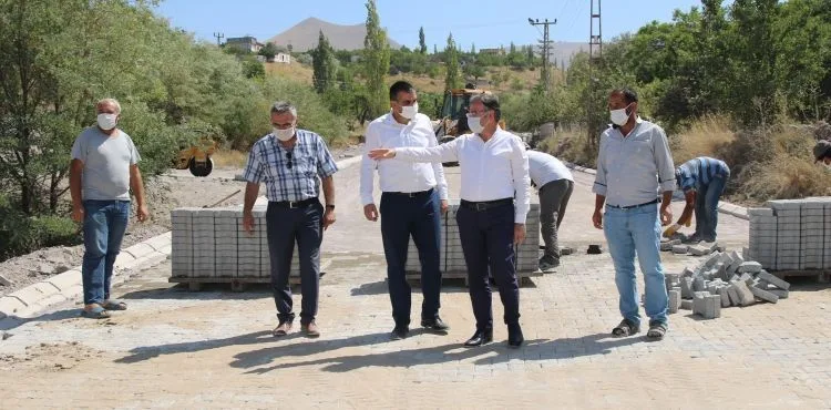 HACILAR’IN DÖRT BİR TARAFINDA ÇALIŞMALAR DEVAM EDİYOR