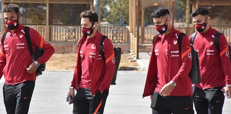 A Milli Futbol Takımı, Sırbistan maçı için Belgrad'a gitti
