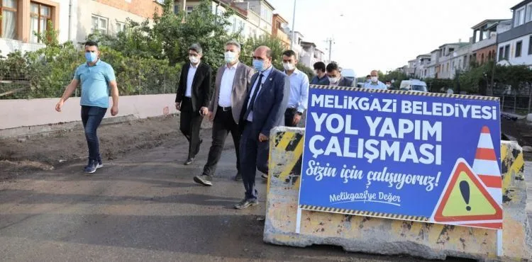Başkan Dr. Palancıoğlu; “Danışmentgazi de yollar seri ve güvenli hale getiriliyor”