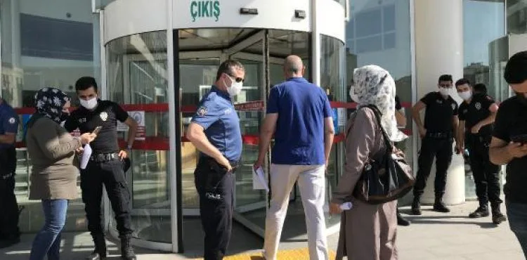 Kayseri Adliyesi'ne HES kodu olmayanlar alınmadı