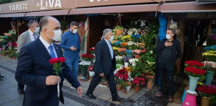 “15 GÜN DAHA AYAKTA YOLCU ALINMAYACAK”