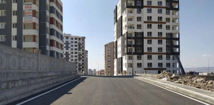 Başkan Dr. Mustafa Palancıoğlu“iki mahalle de toplam 5800 metre yol asfaltlandı”