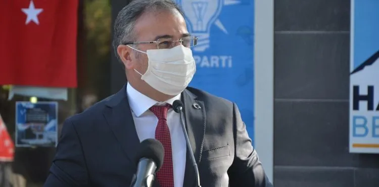 ÖZDOĞAN, “AK DAVANIN GÖNÜLLÜ NEFERLERİYİZ”