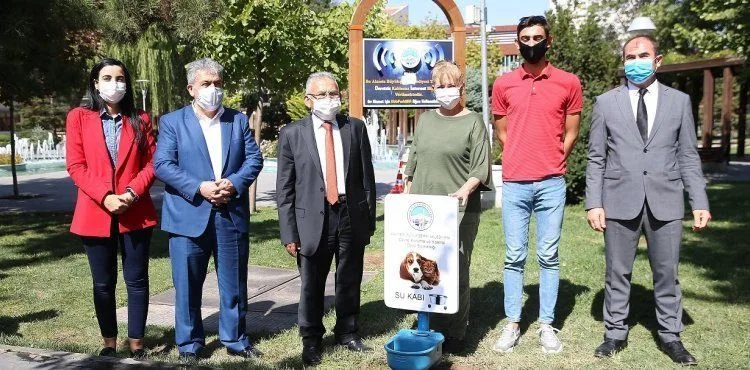HAYVANLARI KORUMA GÜNÜ’NDE BAŞKAN’DAN ÖRNEK HİZMET