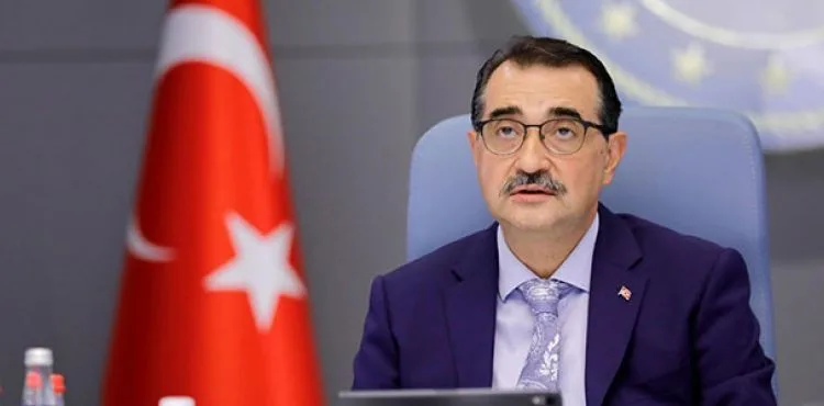Bakan Dönmez: Yatırımlarımızı askıya almadık