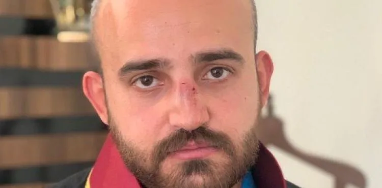 Adliyede boşanma duruşması öncesi avukata saldırı