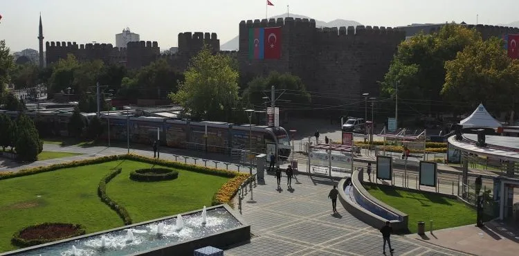 BÜYÜKŞEHİR İLE TARİHE YOLCULUK
