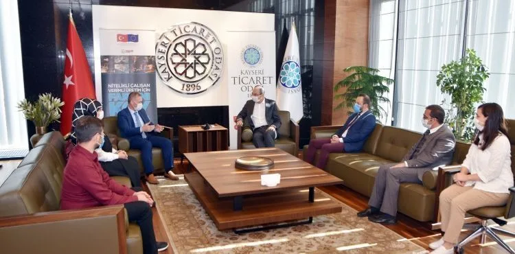 KTO’DA ULAŞIM A.Ş. ÇALIŞANLARINA MESLEKİ YETERLİLİK BELGELERİ BAŞKAN GÜLSOY TARAFINDAN VERİLDİ