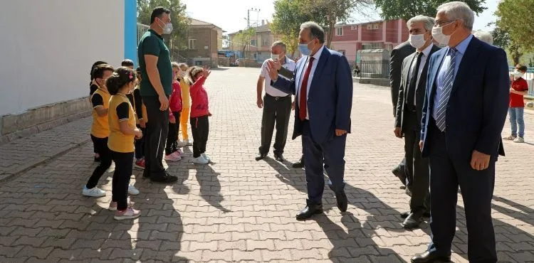 BAŞKAN YALÇIN’DAN BAŞAKPINAR’DA EĞİTİME BİR KATKI DAHA