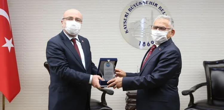 “KAYSERİ’Yİ GELİŞTİRMEYE VE GÜZELLEŞTİRMEYE DEVAM EDECEĞİZ”