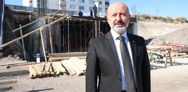 VATANDAŞLARDAN BAŞKAN ÇOLAKBAYRAKDAR’A, 3 MAHALLEYE HİZMET VEREN SAĞLIK MERKEZİ TEŞEKKÜRÜ