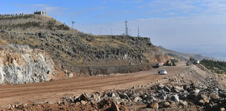 7.5 MİLYON TL’LİK ERKİLET HIDIRELLEZ YOLU’NDA ÖZVERİLİ ÇALIŞMA