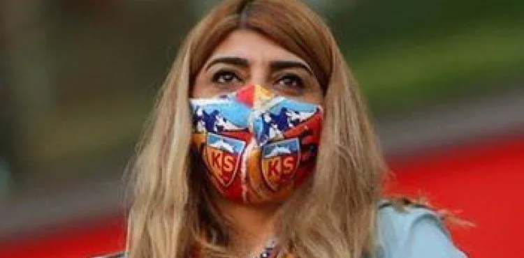 Berna Gözbaşı, kenetlenme zamanı olduğunu ifade ederek destek istedi.