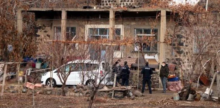 Kayseri'de 73 ve 65 yaşlarındaki iki kardeş evde ölü bulundu