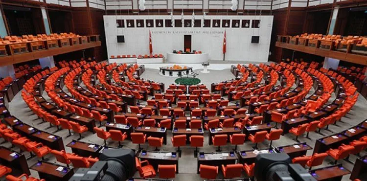 TBMM'de gergin bütçe görüşmesi