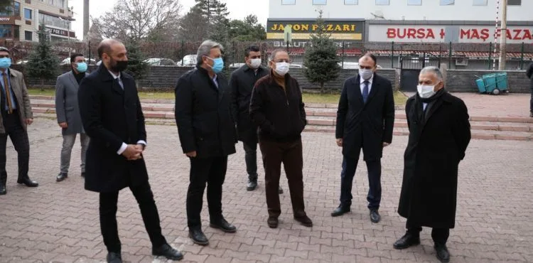 MELİKGAZİ ŞEHİR MERKEZİNİ GÜZELLEŞTİRİYOR