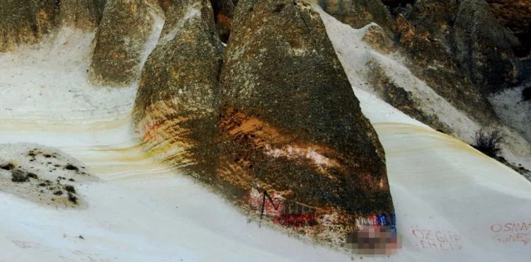 Peribacalarındaki sprey boyalı yazılara tepki
