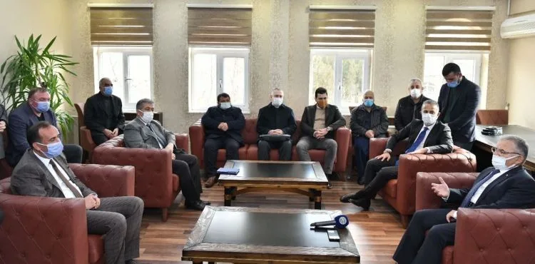 BAŞKAN BÜYÜKKILIÇ, 2021’İN İLK İLÇE ZİYARETİNİ İNCESU’YA YAPTI