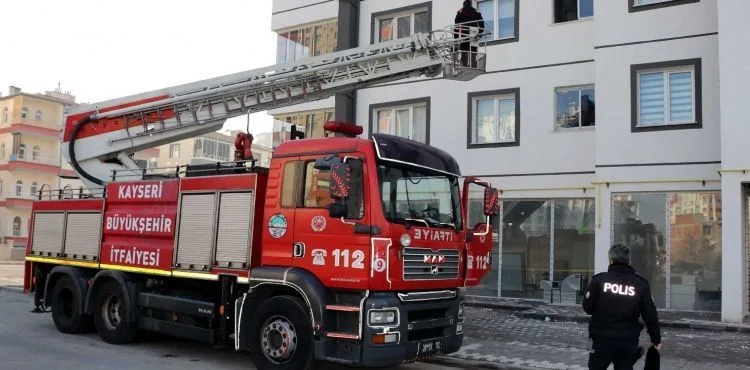 Kayseri'de eşinin darbedip, odaya kilitlediği kadın kurtarıldı