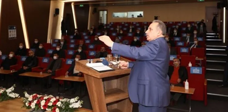 Başkan Yalçın’dan meclis üyelerine sunum