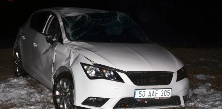 Kayseri'de otomobil şarampole devrildi: 4 yaralı