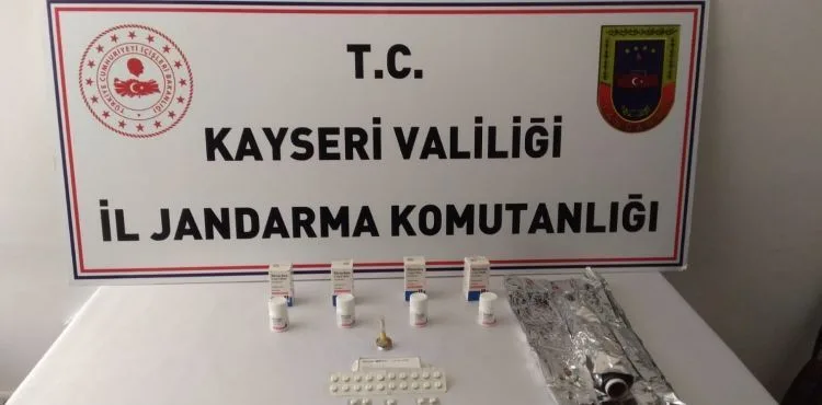 Kayseri’de 3 kişiye uyuşturucu gözaltısı