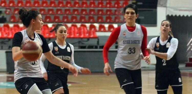 Bellona Kayseri Basketbol Başantrenörü Avcı: Hedefimiz ilk 8'e kalmak