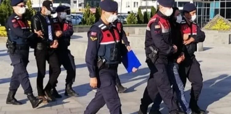 Jandarmadan hırsız operasyonu: 5 gözaltı