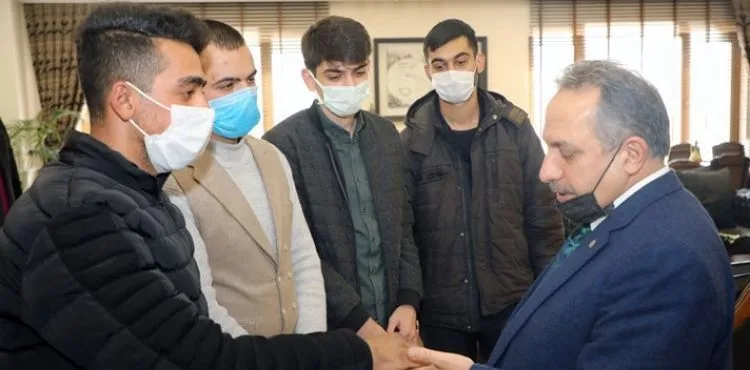 “KAYSERİ'NİN GİRİŞİMCİLİĞİNİN EN GÜZEL ÖRNEĞİNİ GÖSTERDİNİZ”