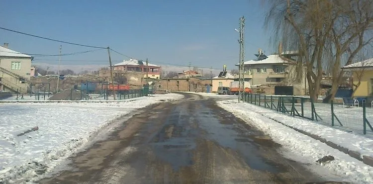 Kayseri’de, 200 nüfuslu mahalleye koronavirüs karantinası