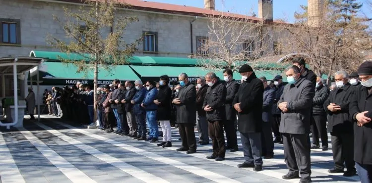 HAYIRSEVER ŞAŞOĞLU SON YOLCULUĞUNA UĞURLANDI