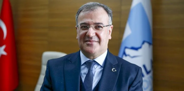KADINLAR GELECEK NESİLLERİN MİMARLARIDIR