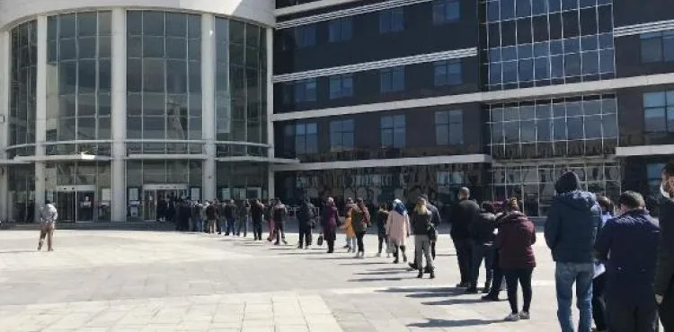 Kayseri Adliyesi'nde 'HES kodu' kuyruğu