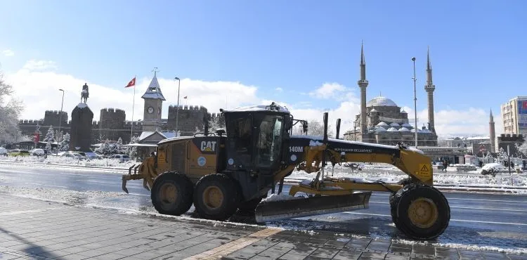 BÜYÜKŞEHİR İLE YOLLAR AÇIK