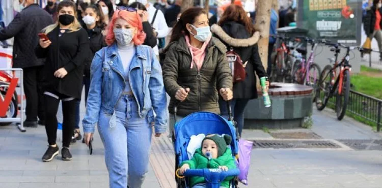 Antalya, turuncu kategoriden kırmızıya doğru ilerliyor