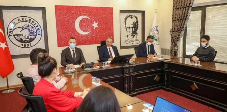 BAŞKAN YALÇIN’A DÜNYA TİYATRO GÜNÜ ZİYARETİ