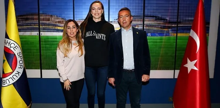 Fenerbahçe Opet, Eda Erdem Dündar ile 3 yıllık sözleşme yeniledi