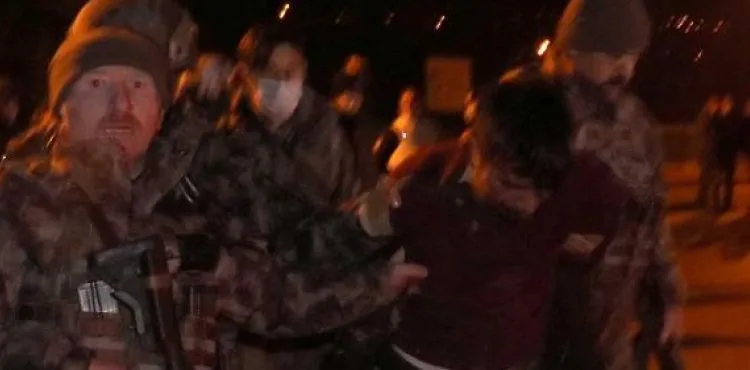 Polise silah çekerek direnen sanığa, 3 yıl 1 ay hapis