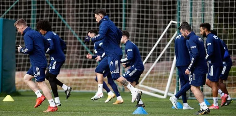 Fenerbahçe, Gaziantep FK maçı hazırlıklarını tamamladı