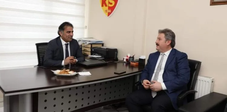 BAŞKAN PALANCIOĞLU'NDAN YENİ CEMİYET BAŞKANI METİN KÖSEDAĞ'A TEBRİK