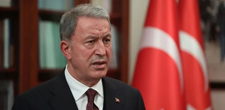 Bakan Akar'dan 'soykırım' tepkisi: Bu yanlış düzeltilmeli