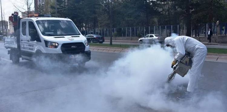 KOCASİNAN'DA, HUZURLU BİR YAZ İÇİN HAŞERE İLE MÜCADELE DEVAM EDİYOR